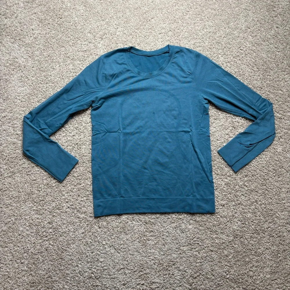 Lululemon Swiftly Breathe Long Sleeve